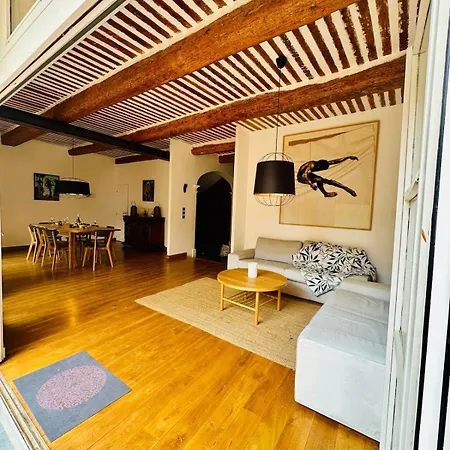 וילה L'authentique, Maison De Village Avec Piscine 12 Personnes