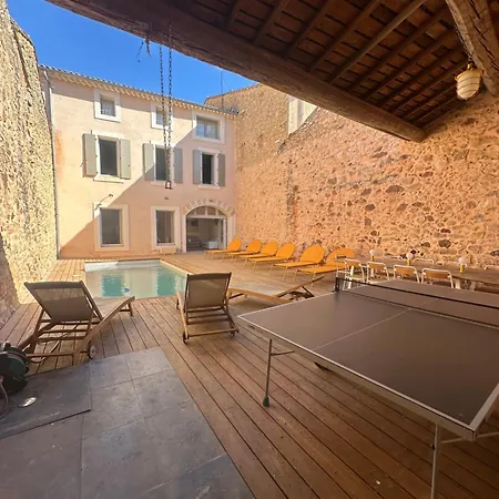 וילה L'authentique, Maison De Village Avec Piscine 12 Personnes Quarante