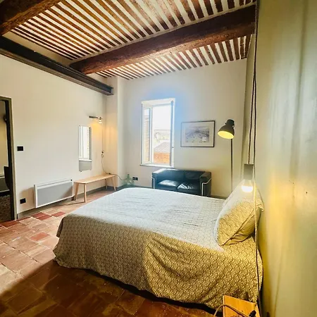 Vila L'authentique, Maison De Village Avec Piscine 12 Personnes *